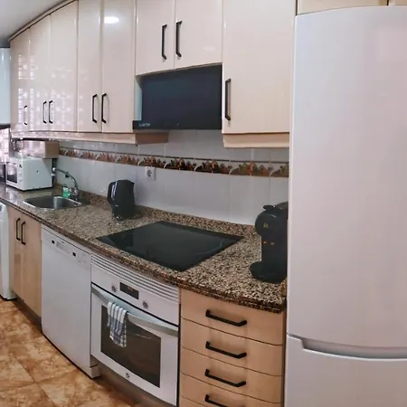 California - All-day Sunny 2-bedroom